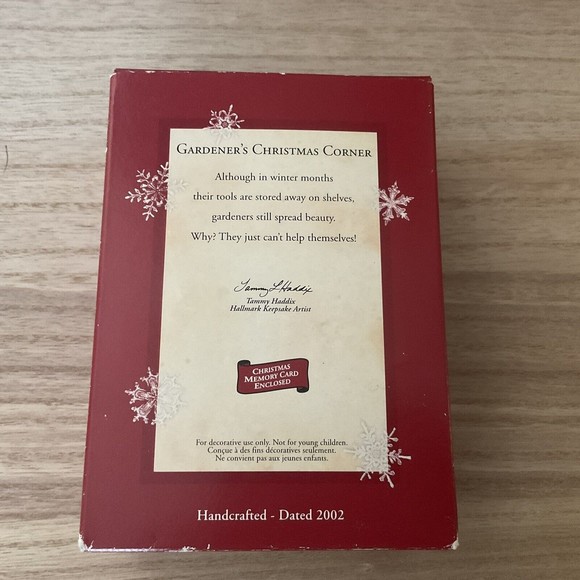 Hallmark Keepsake Ornament, Gardeners Christmas Corner, 2002 - Picture 4 of 7